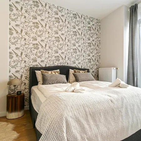 Buda Top Floor Apartment With Terrace & View Apartment Budapest Exterior photo